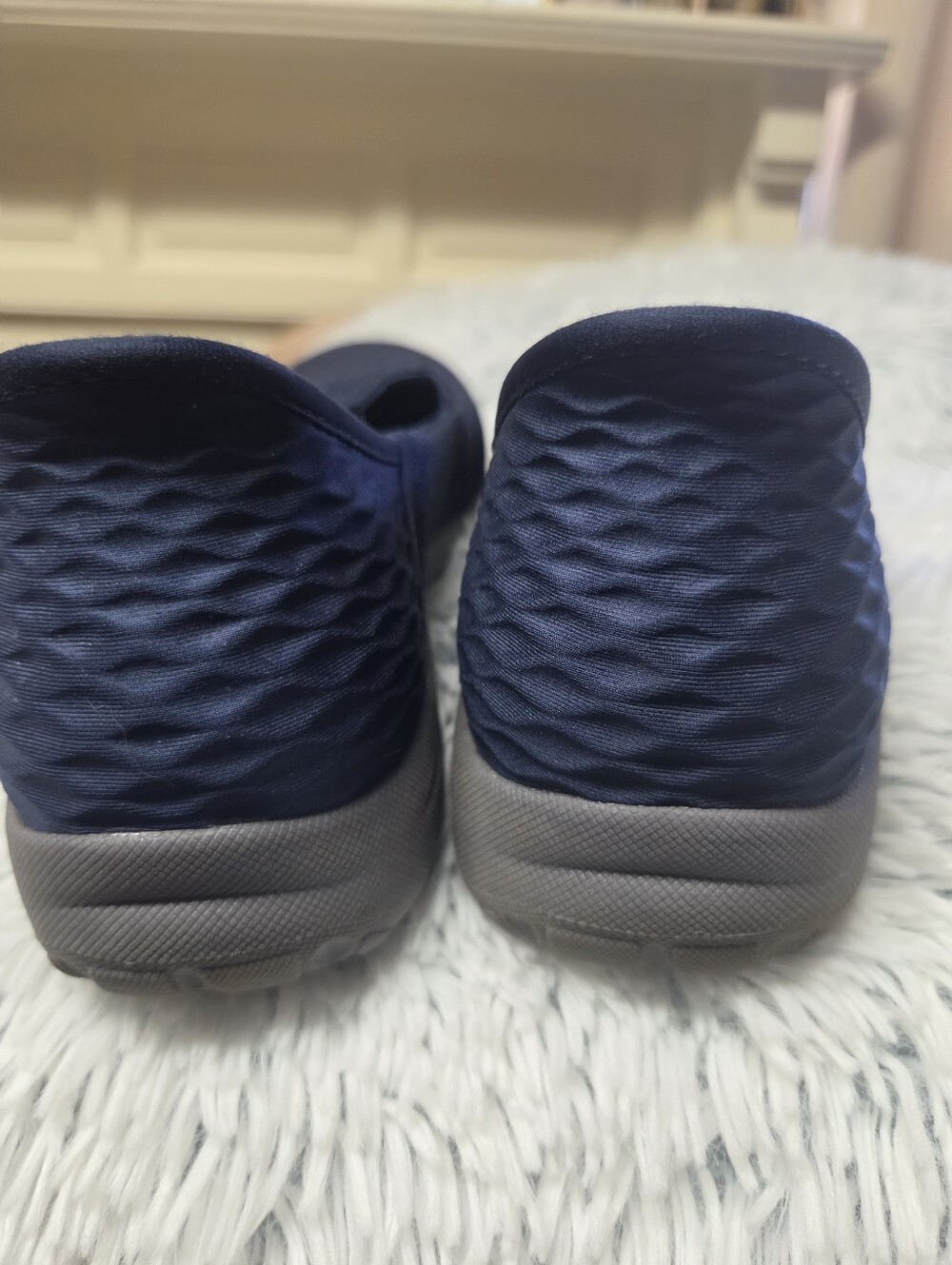 Womens Skechers Navy Slip-Ins Cooled Memory Foam Size 8.5 - Picture 8 of 9